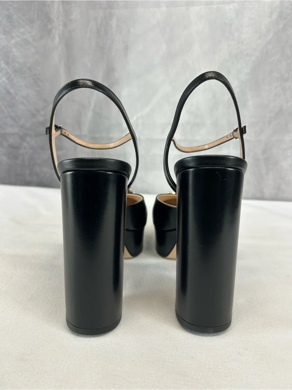 Gucci Double G leather platform pumps